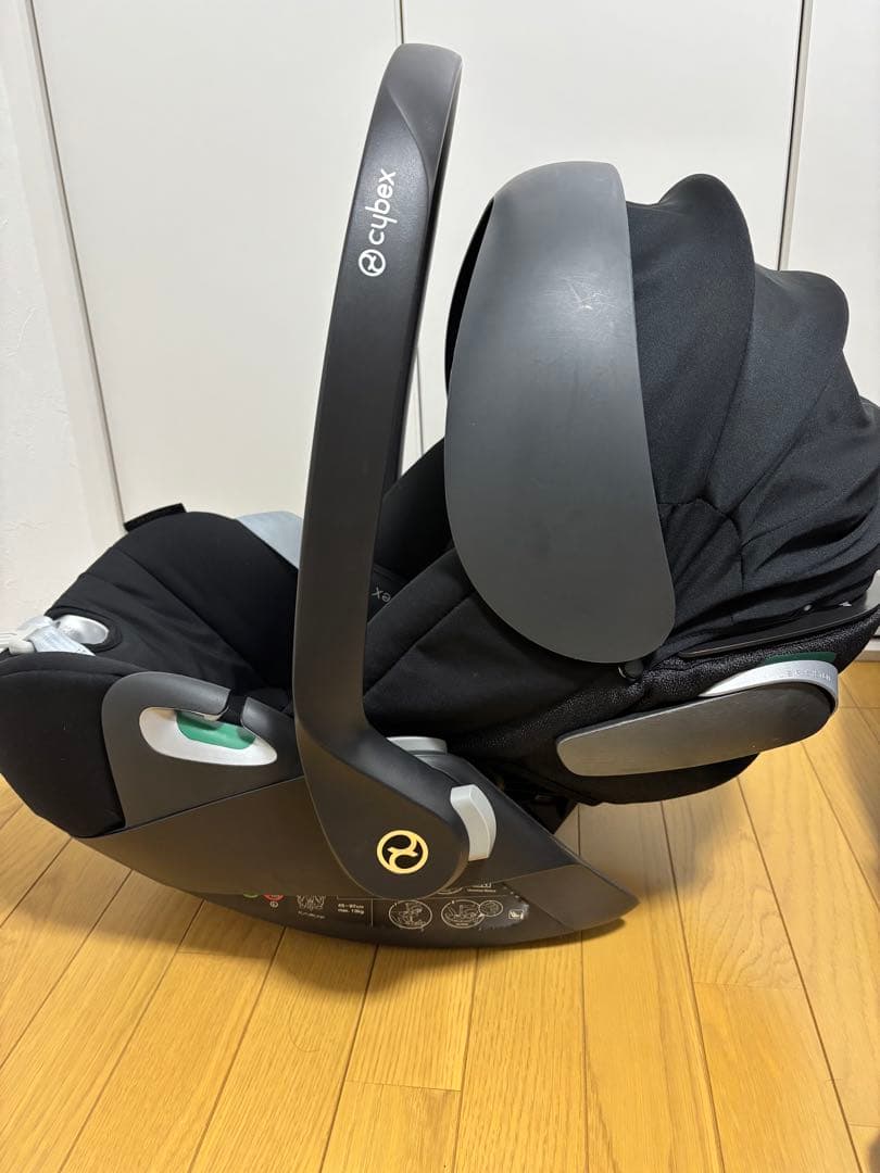 Cybex cloud Z2 i-Size ベースセット アダプター付