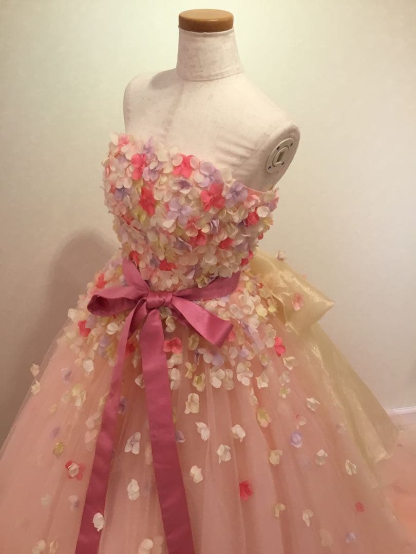 M*o様 YNS WEDDINGフラワー装飾 ピーチピンク チュールドレス