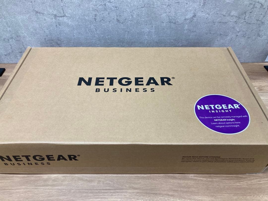 NETGEARギガビット16ポートPoE+スイッチ GS716TP-100AJS