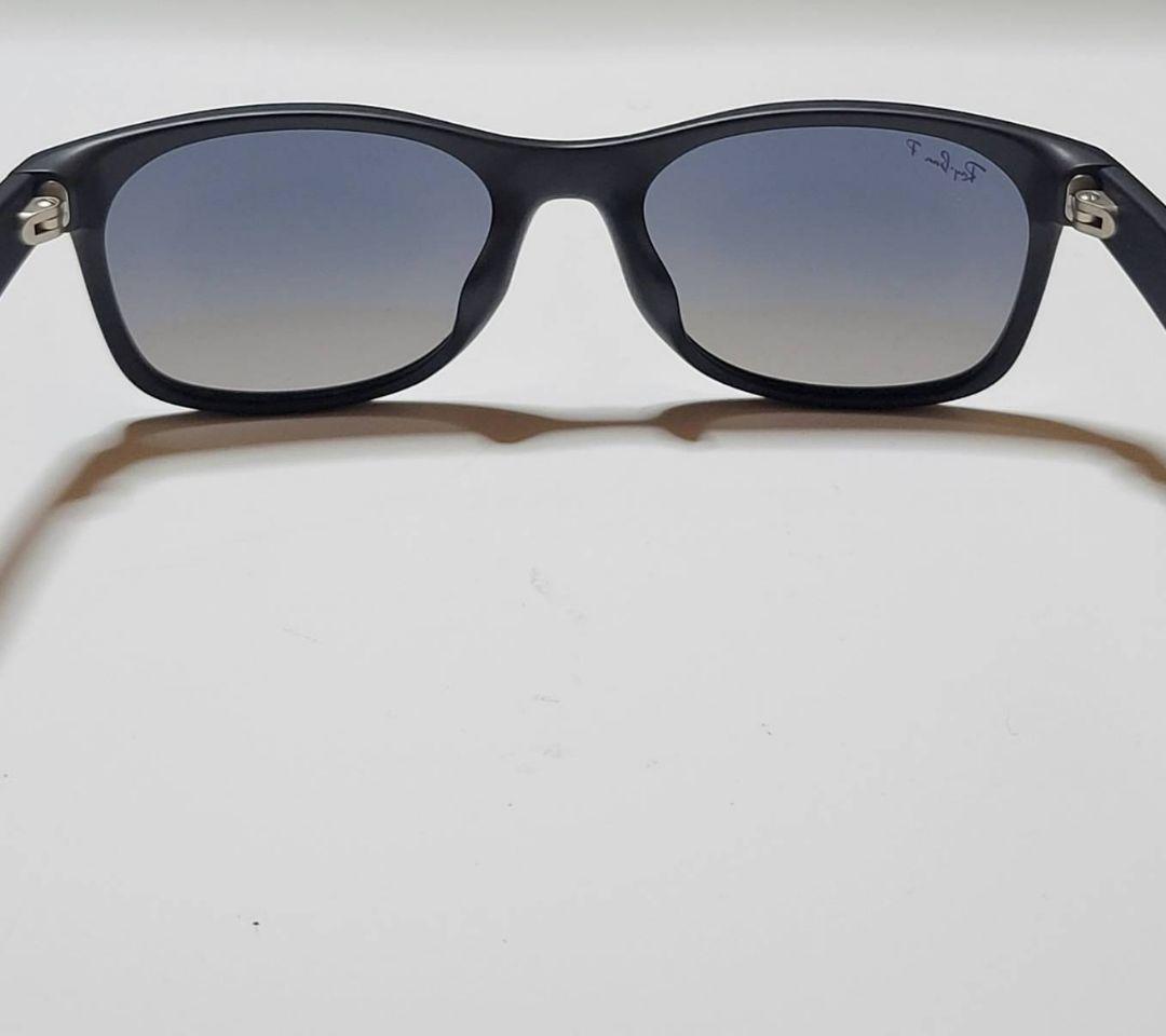 ◆Ray-Ban◆偏光サングラス　RB2132-F NEW WAYFARER
