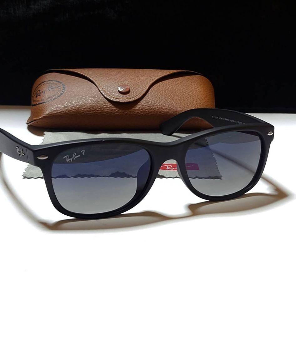 ◆Ray-Ban◆偏光サングラス　RB2132-F NEW WAYFARER