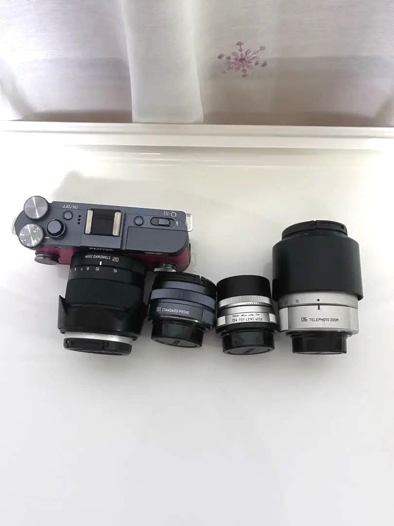 PENTAX Q-S1 ミラーレスカメラ 本体とレンズ4本付属