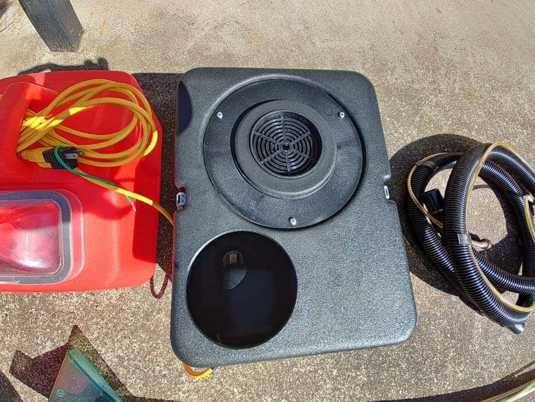 スポットリンサー　蔵王産業　カーペット洗浄機