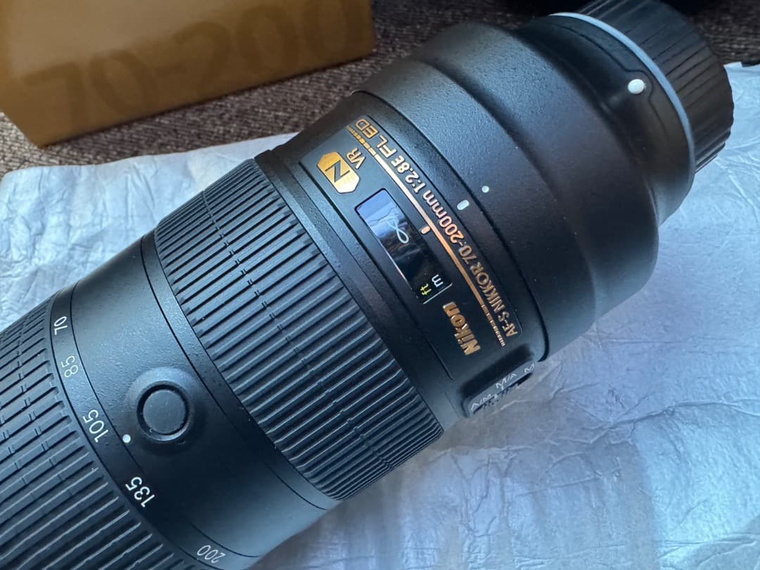 新品同様　AF-S Nikkor 70-200mm f2.8E FL ED VR