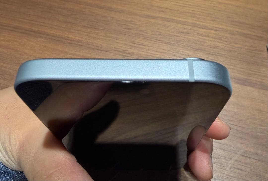 iPhone 15 ブルー 128GB SIMフリー 美品