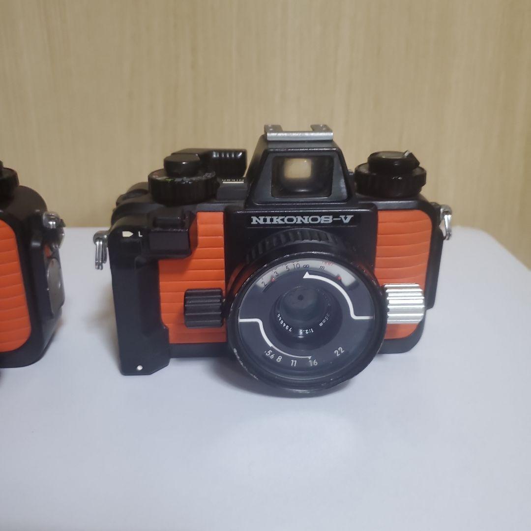 ニコノスVNikonos-V オレンジと黒 フィルムカメラ広角レンズ