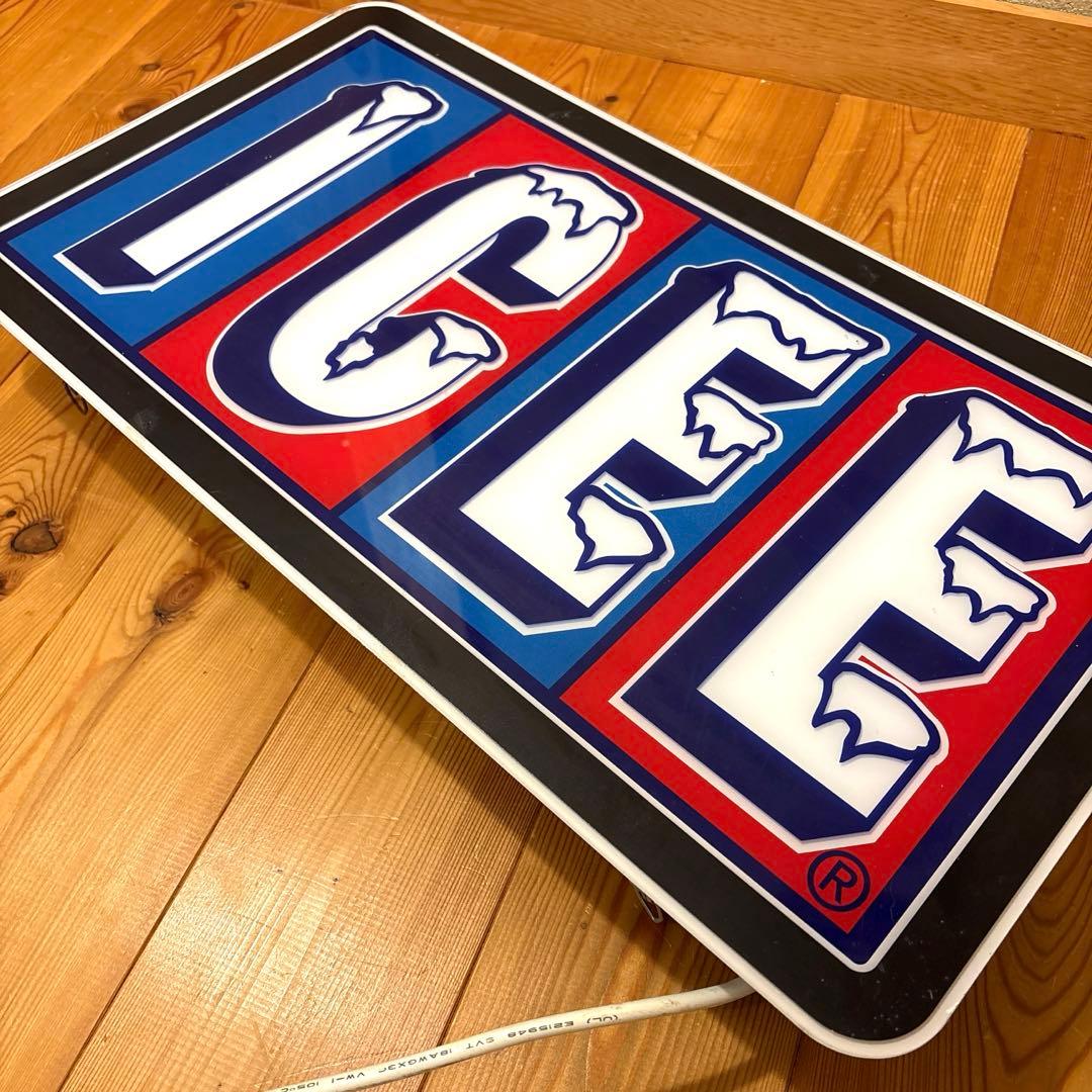 ICEE　アイシー　ライトアップ看板　ストアディスプレイ　ネオンサイン　アメトイ