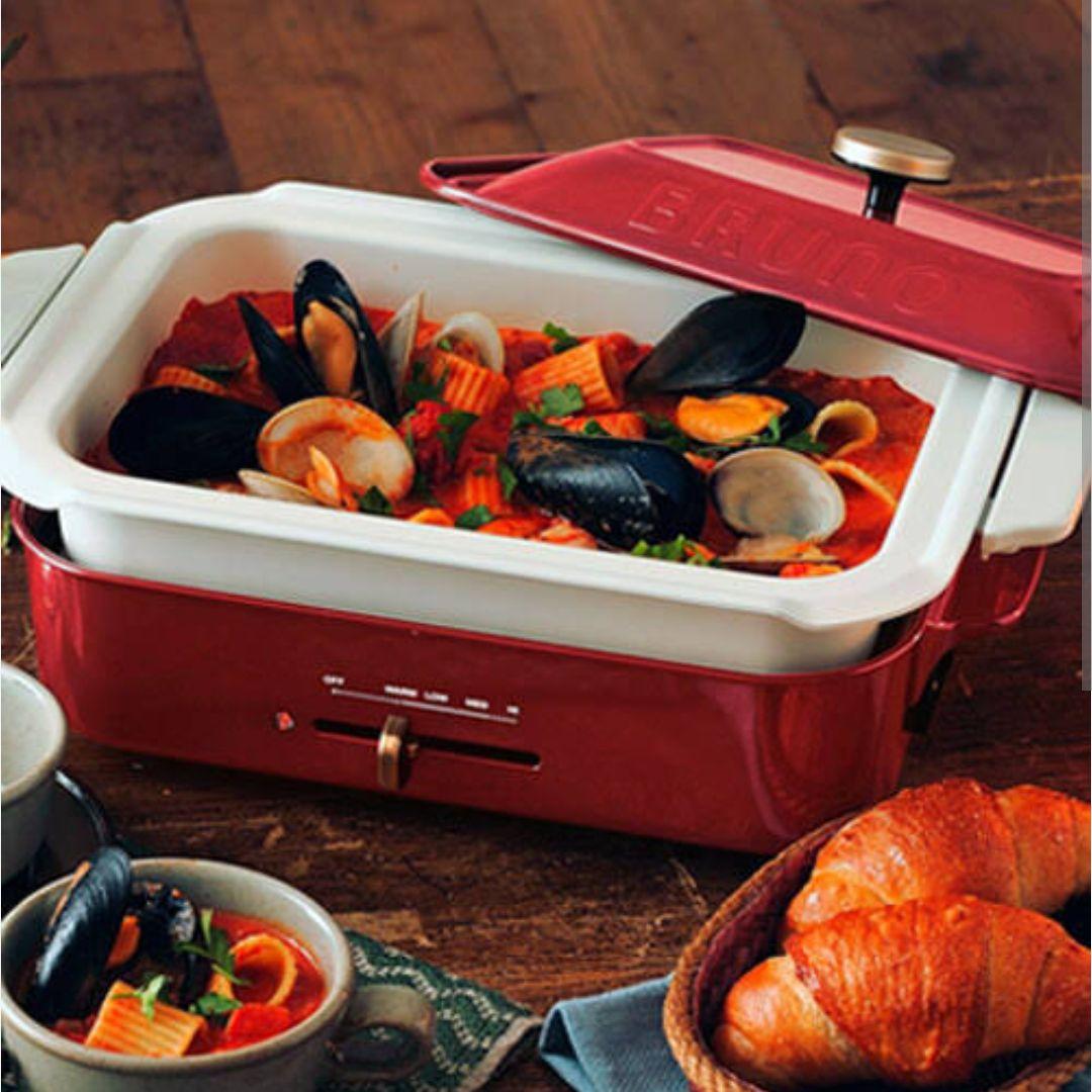 【新品】ホワイトBRUNO コンパクトホットプレート たこ焼きプレート、鍋付