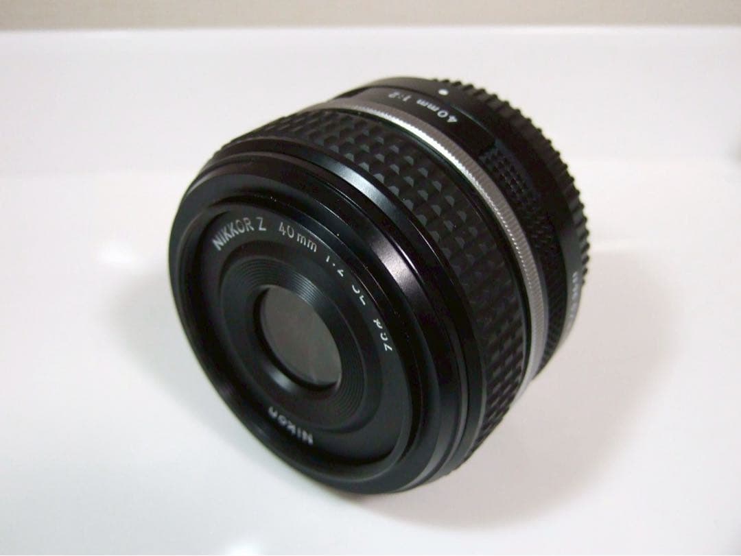 (良品)ニコン NIKKOR Z 40mm f/2 SE フード付き