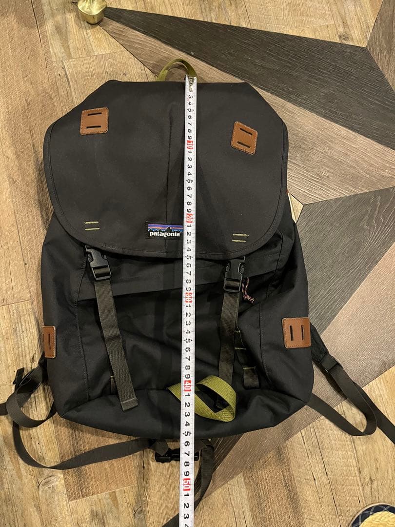 美品 patagonia ブラック バックパック リュック パタゴニア