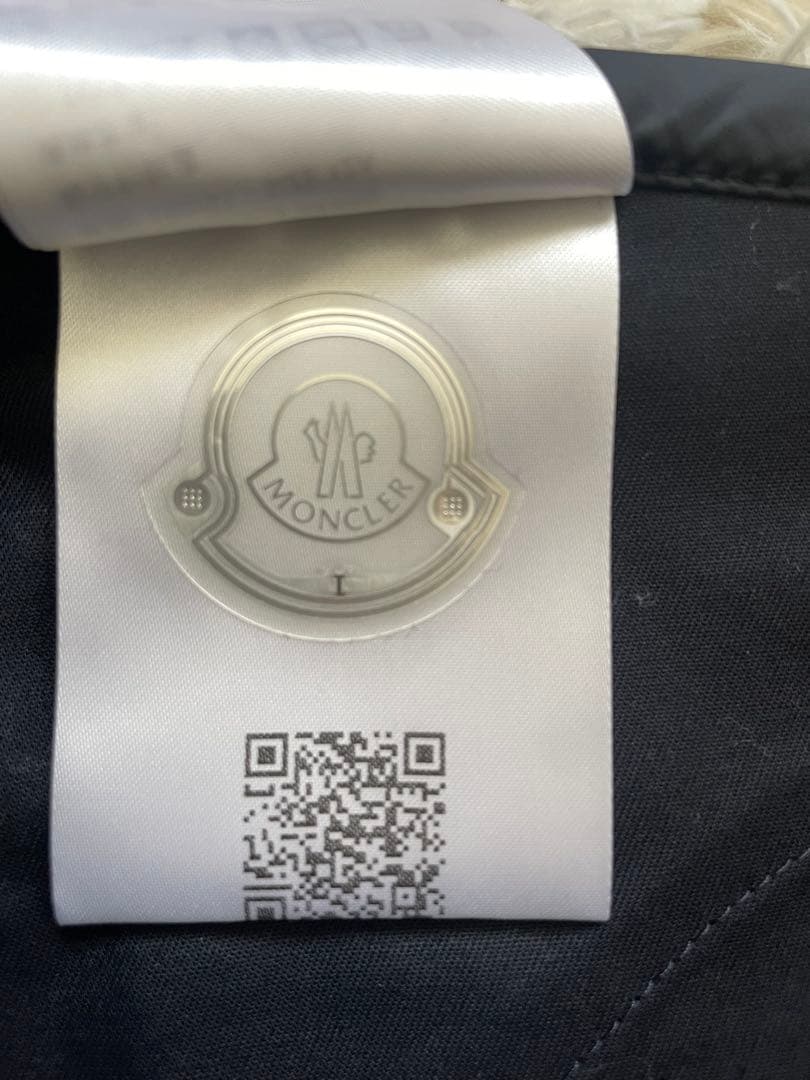 MONCLER ボタン付きデニムスカート