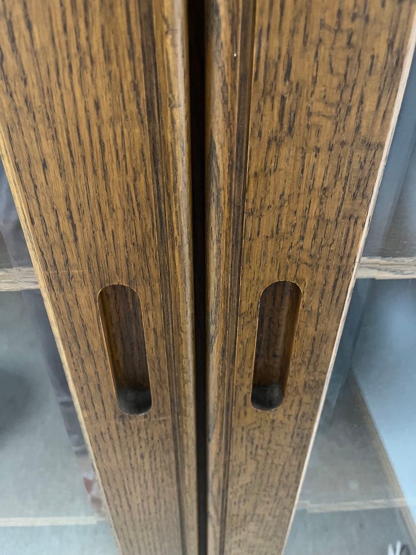 ラスト値下げ！ガラス扉付き木製本棚 5段✖️2（愛媛発です）