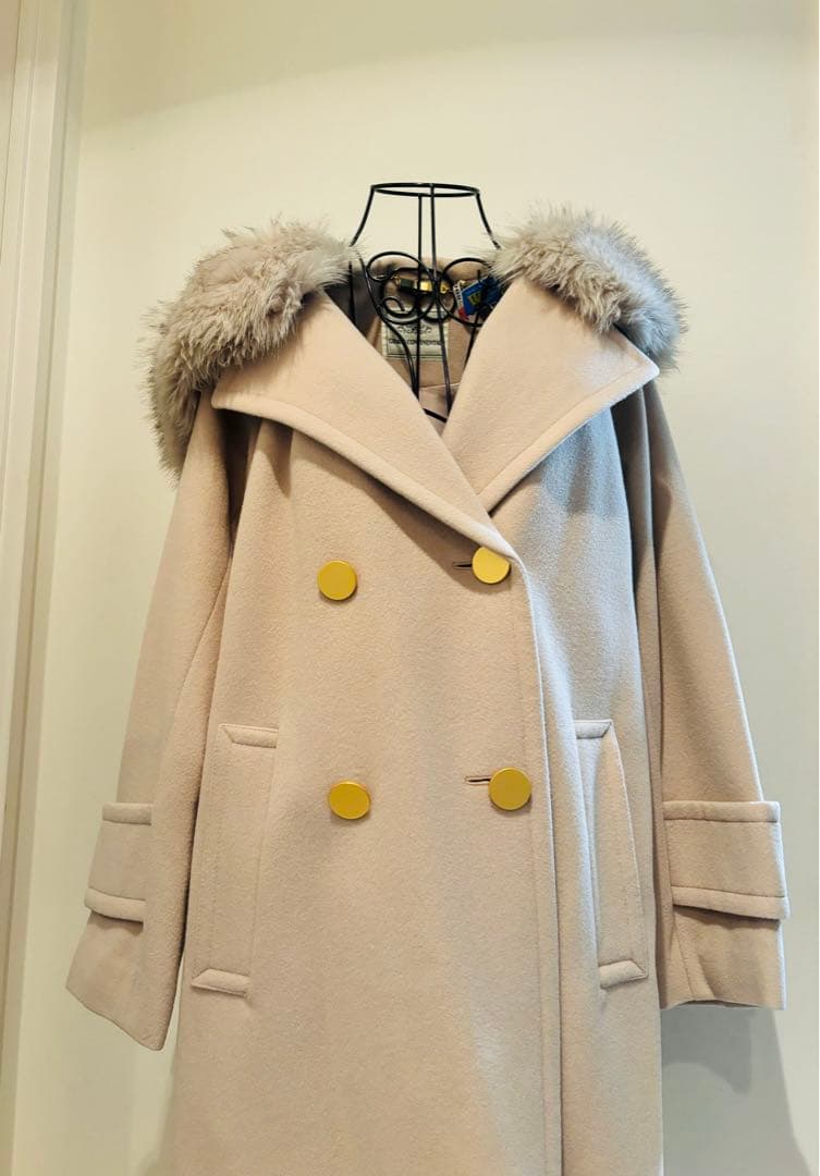 クリーニング済グレースコンチネンタル　ファー付コート