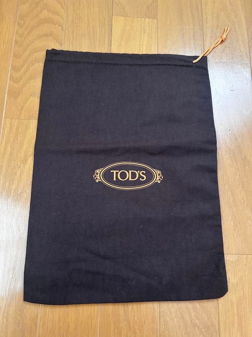 【美品】TOD'S ブラックスエード ローファー