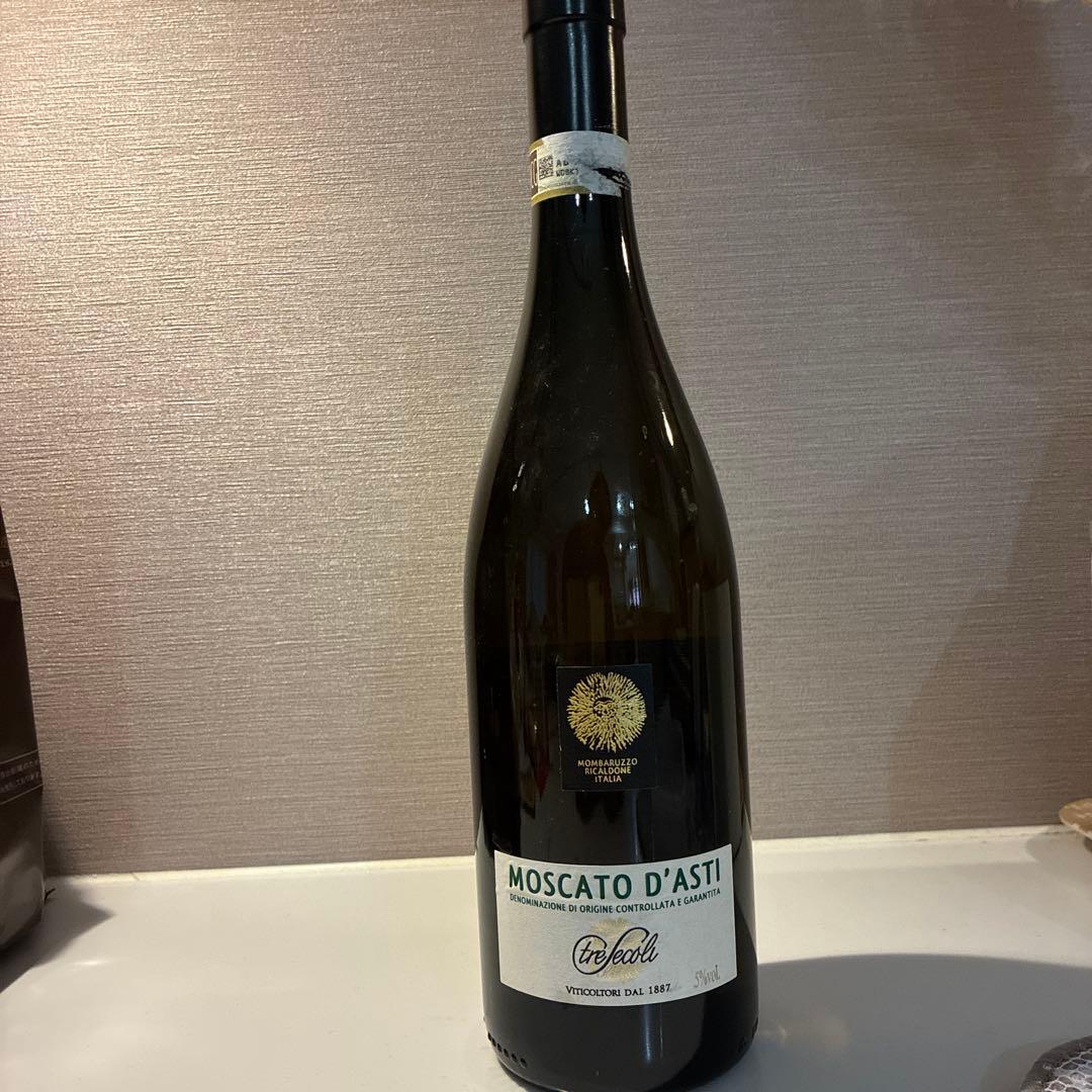 ワイン　モスカートダスティ