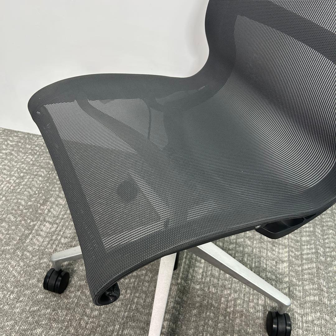 Herman millerハーマンミラーSetu（セトゥ）チェア.