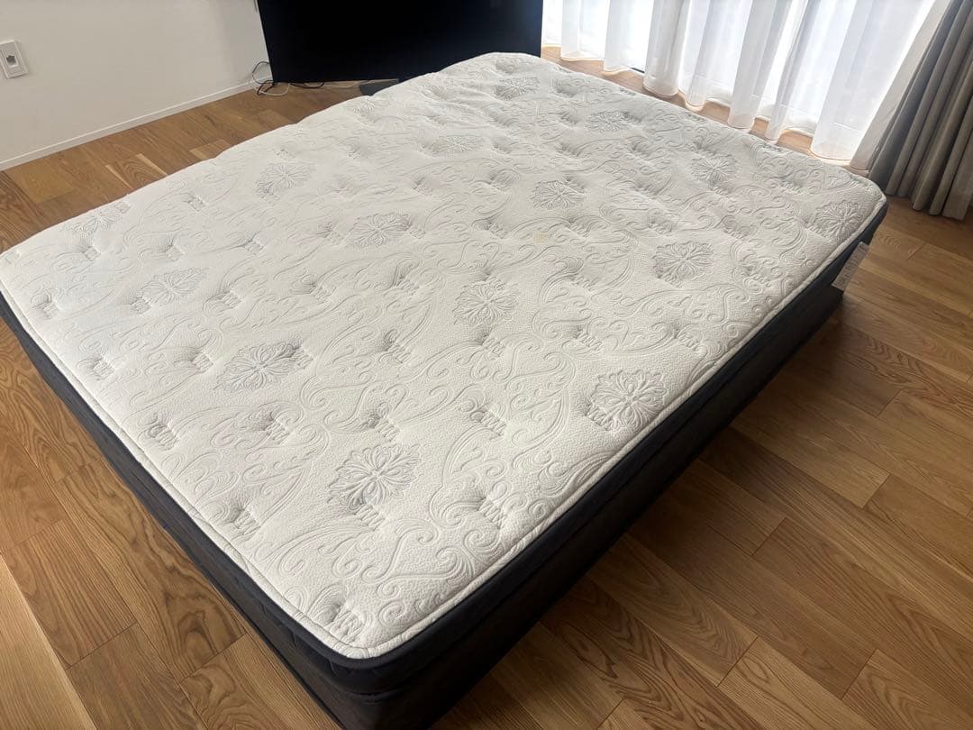 【送料込み】Sealy（シーリー） ガーナイトIII ダブルワイド　　マットレス