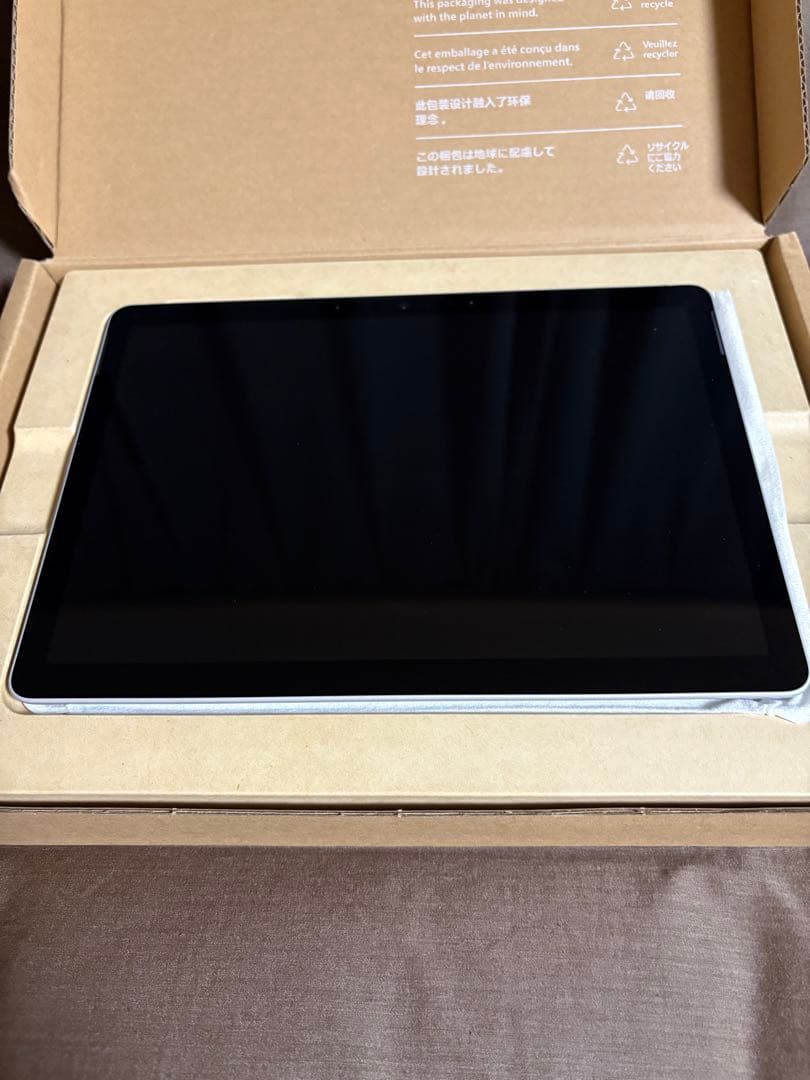 Surface go 4 タイプカバー付き