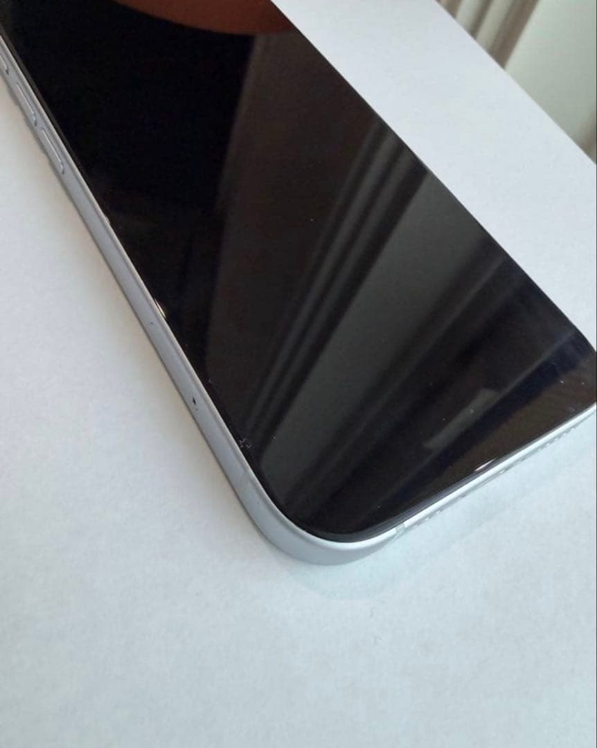 美品　iPhone 15（256GB・ブルー）SIMフリー