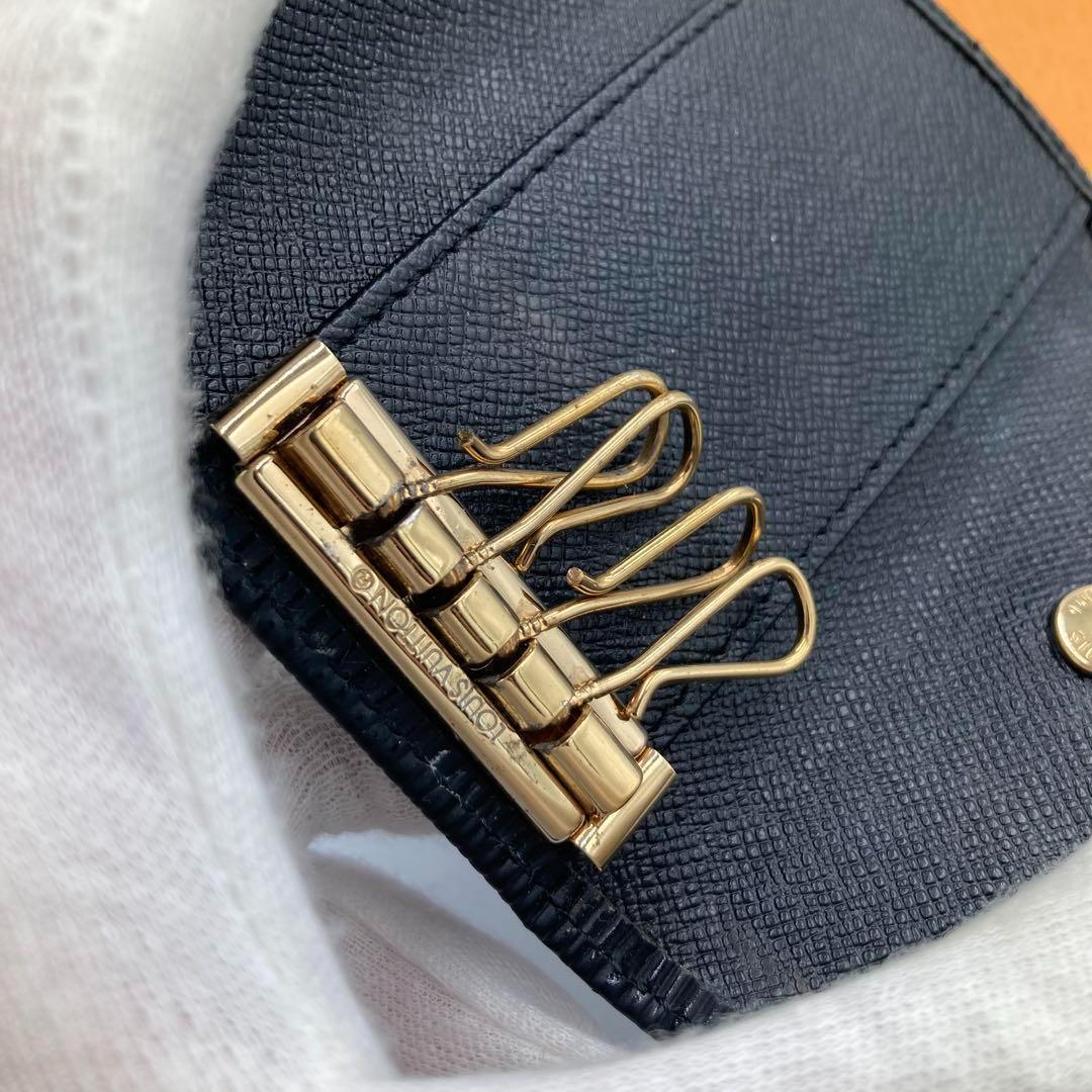 ！新品同然！　ルイヴィトン　エピ　キーケース　4連式