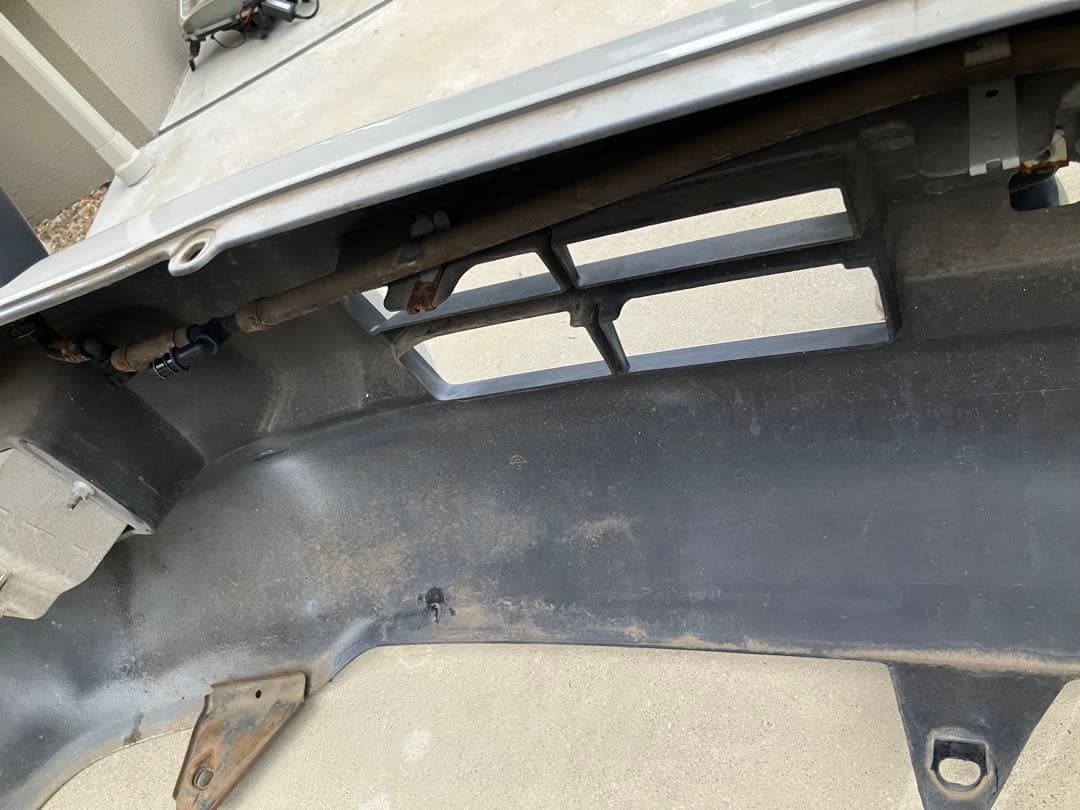 フロントバンパー、ランクル100