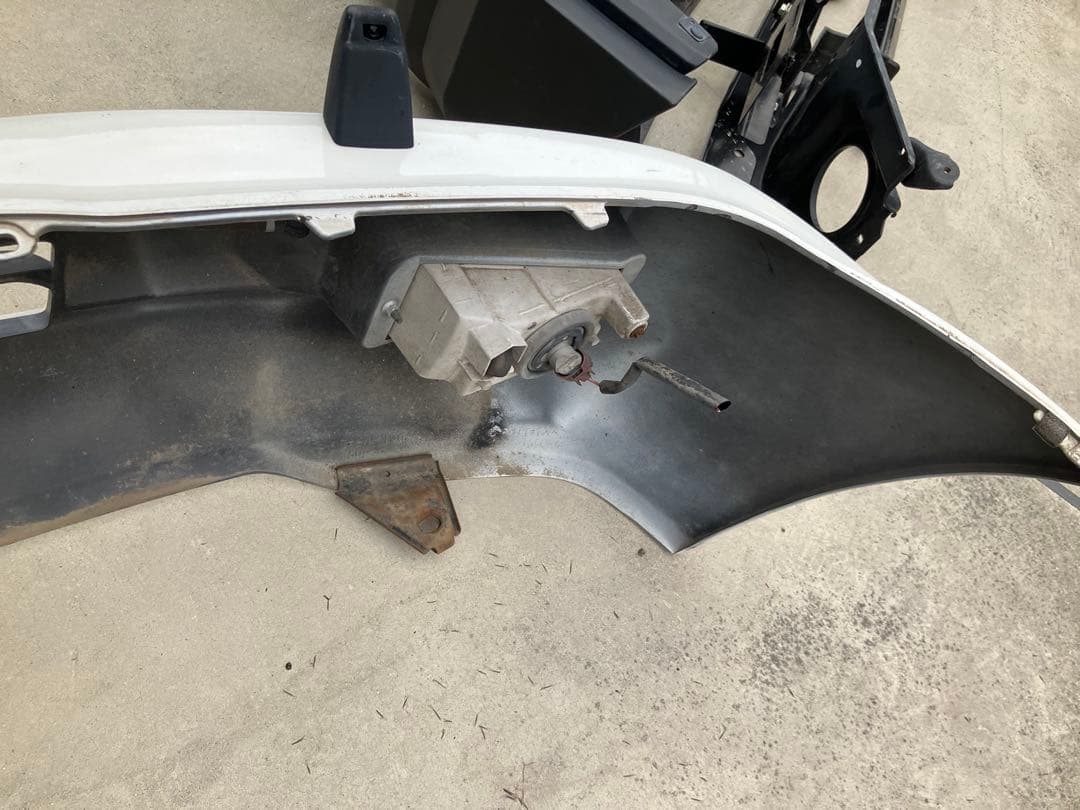 フロントバンパー、ランクル100