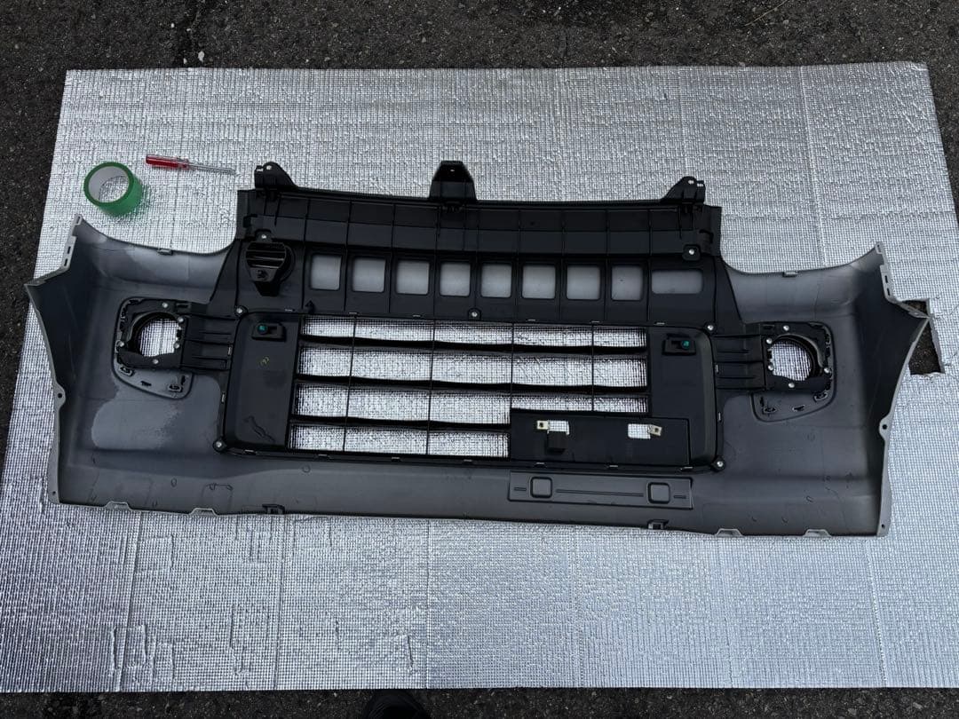早い者勝ち‼️（新車外し）エブリィ　da17w フロントバンパー
