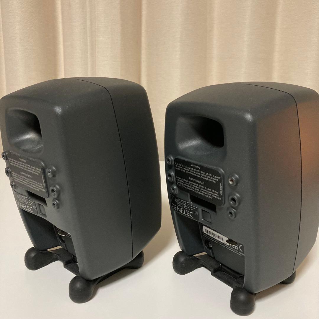 GENELEC 8010A モニタースピーカー　ペア