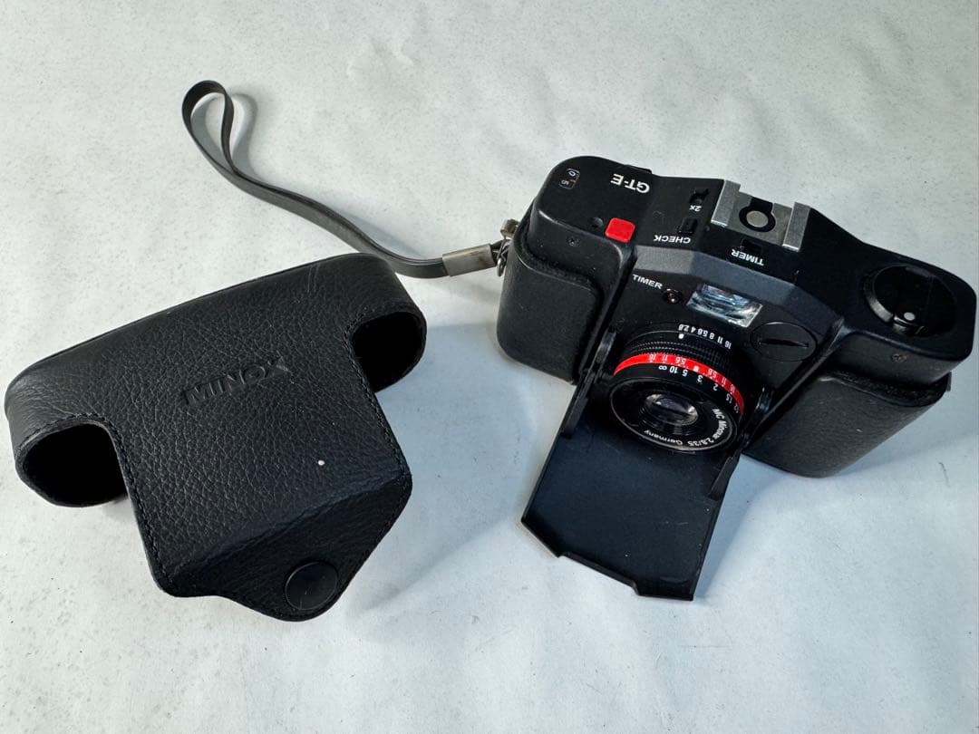 GT-E フィルムカメラ レザーケース付き