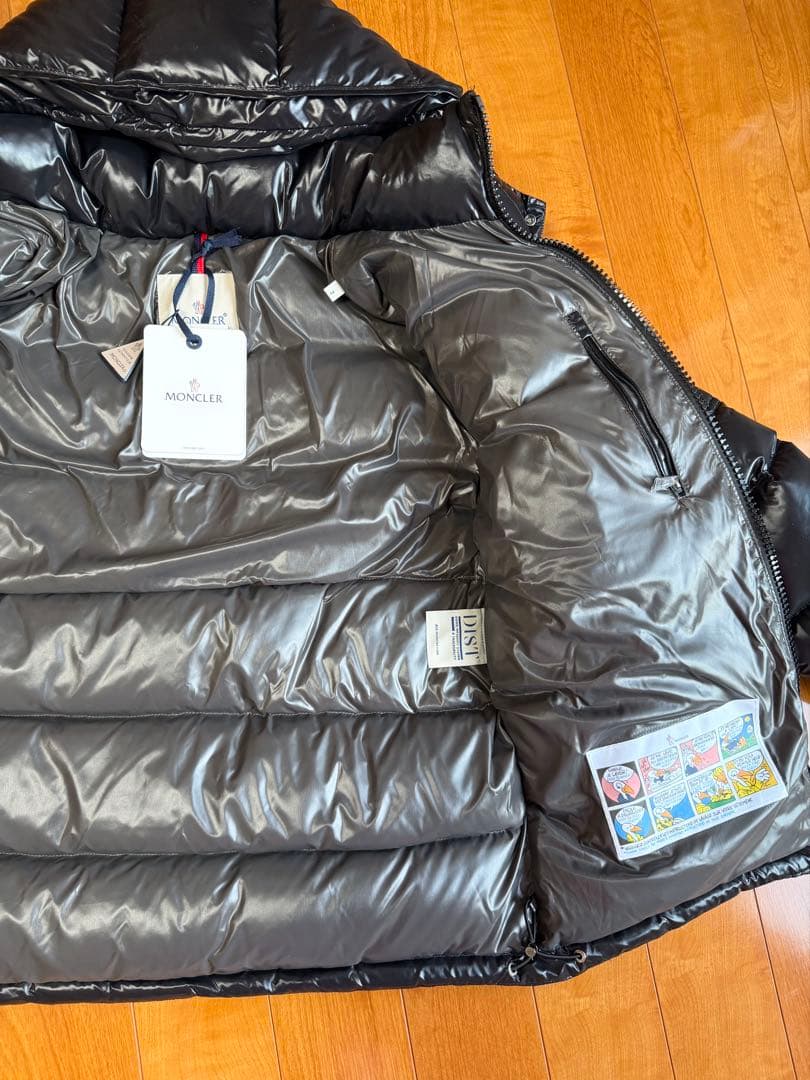 MONCLER ダウンジャケット　ブラック　2サイズ　即発送
