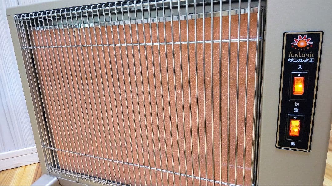 美品Sunlumi サンルミエ・エクセラ5 ☆日本製☆ 遠赤外線ヒーター