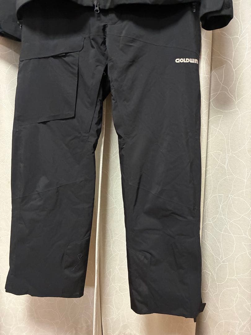 レア【GOLDWIN】M スキー、スノボ　スウェーデン ウェア セット AUDI
