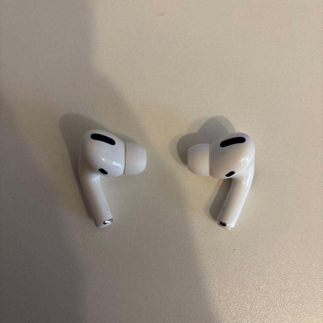 【美品】AirPods pro 第1世代