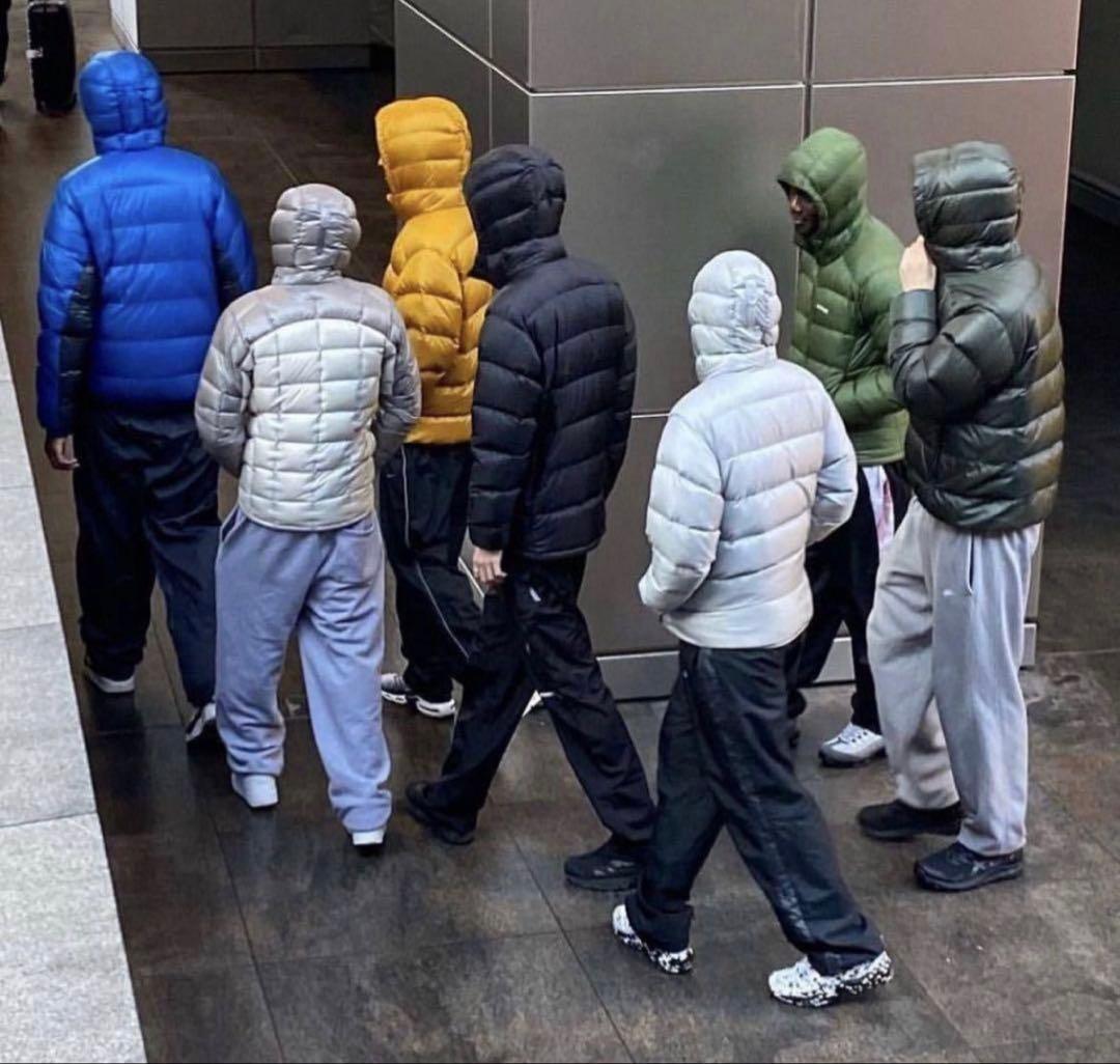 【極美品❗️】mont-bell ダウンジャケットS ピンク　モンベル　160