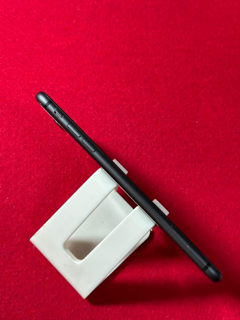 【0190】iPhone 8plusスペースグレイ 64GB simフリー