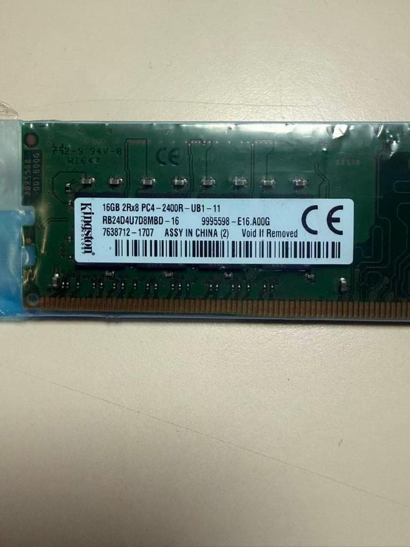 kingston 16G 2Rx8 PC4-2400R-UB1-11 未使用品