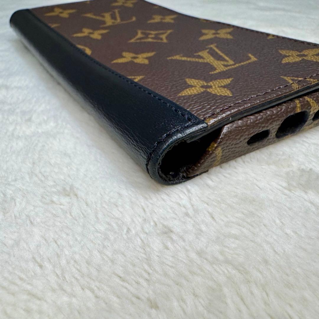 ルイヴィトン　iPhone 15 PRO スマホケース　モノグラム　フォリオ