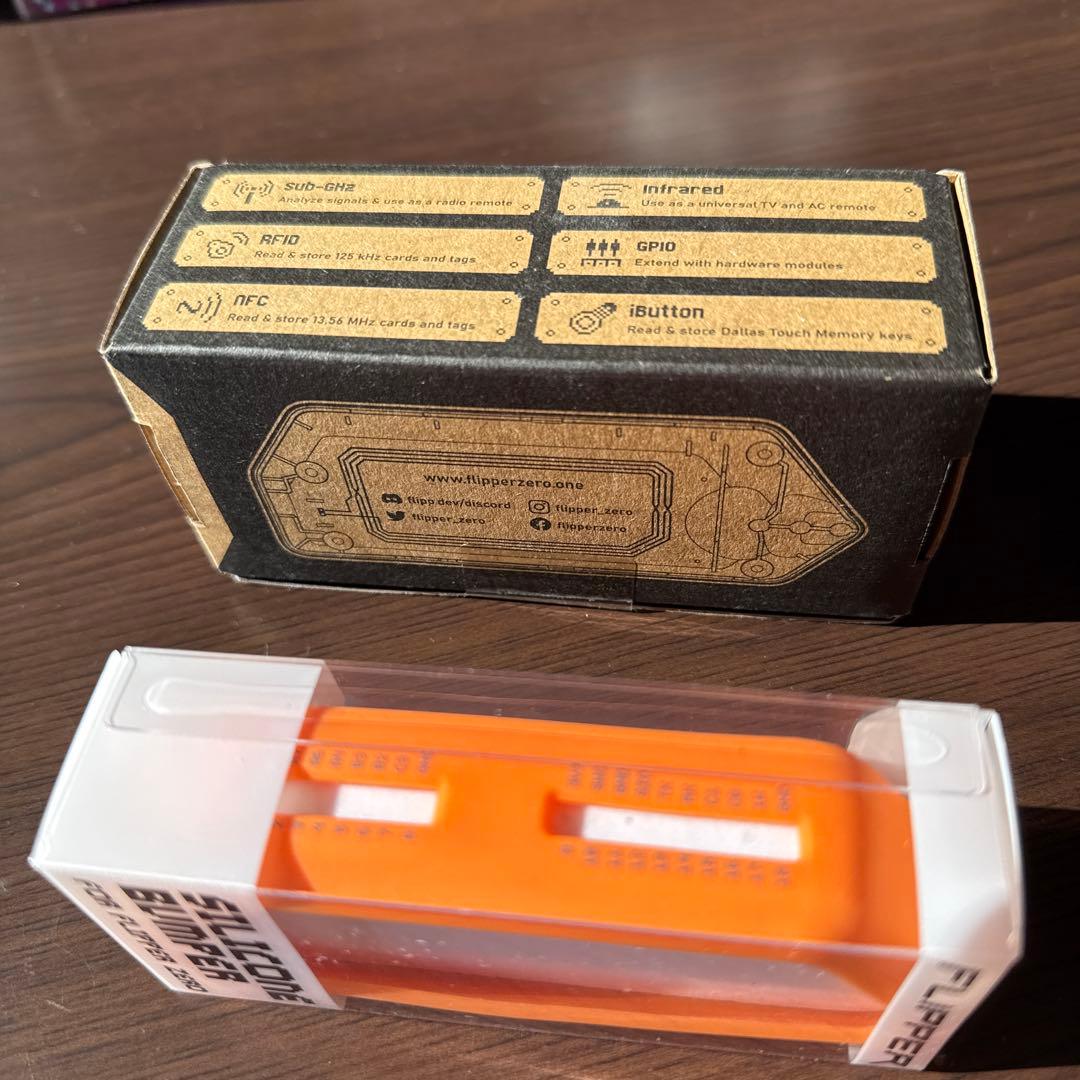 Flipper zero 専用カバー