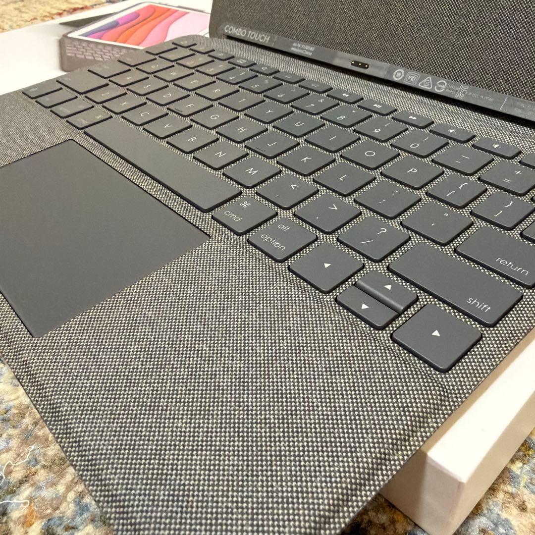 logicool COMBO TOUCH iPad7/8/9世代用キーボードカバ