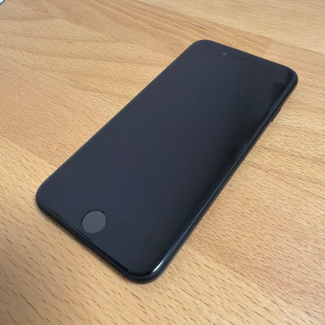 Apple iPhone SE 2世代 黒 本体