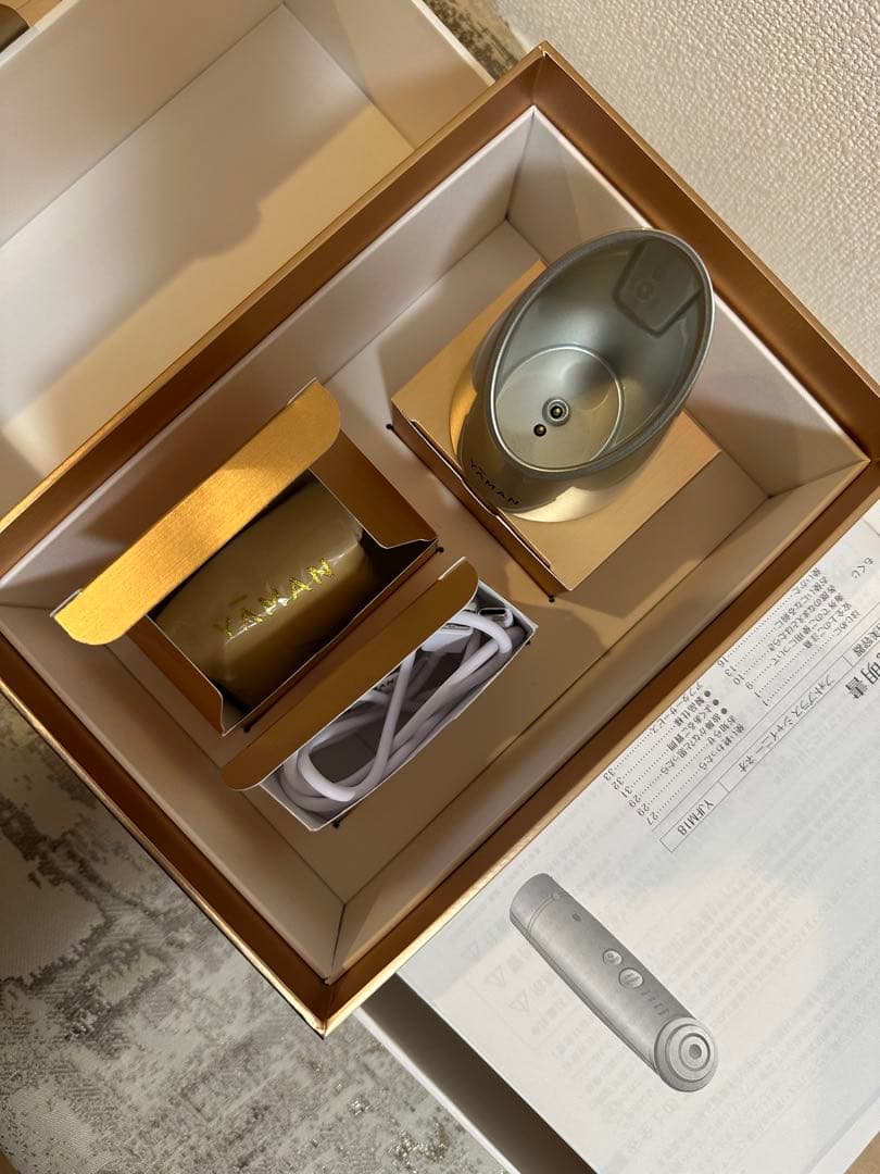 YAMAN 美顔器 多機能シルバー
