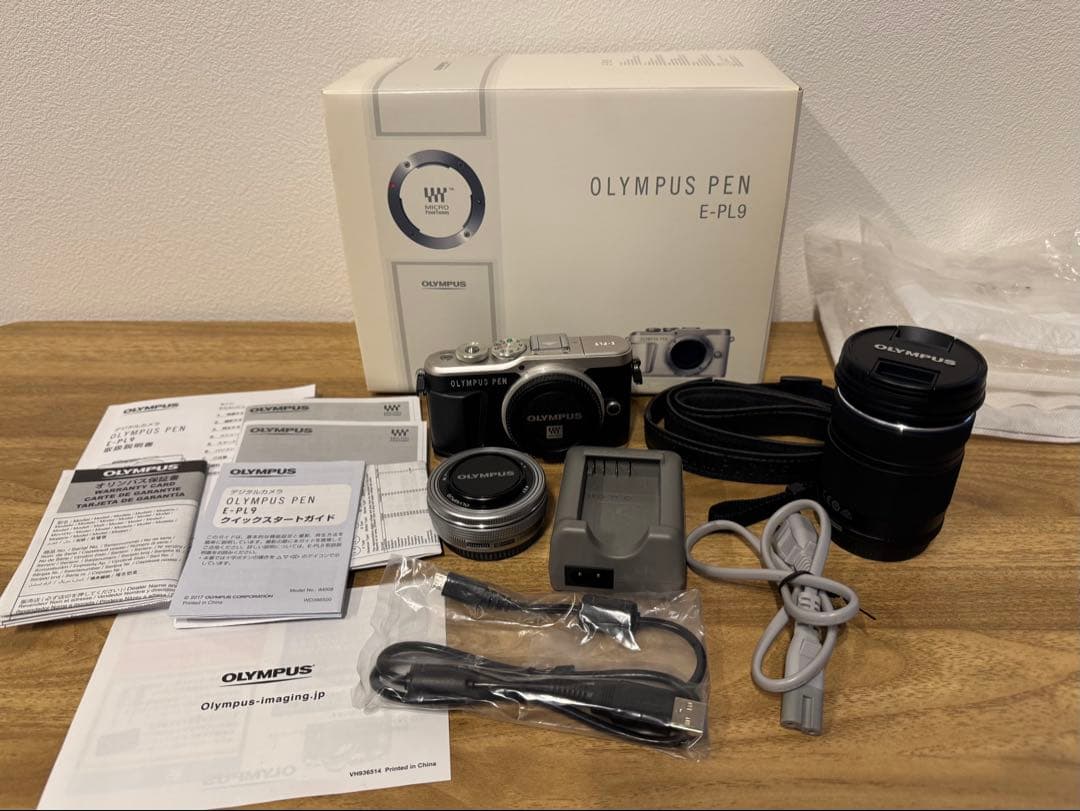 OLYMPUS PEN E-PL9 ダブルズームキット