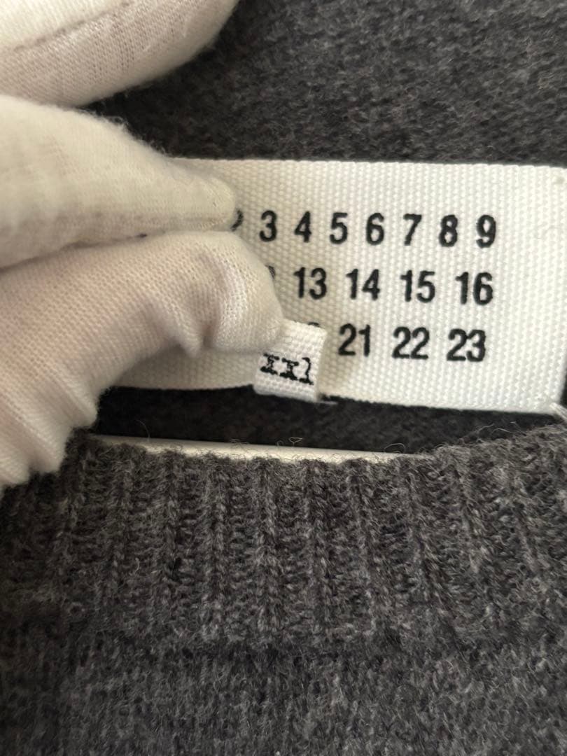 メゾンマルジェラ　4ステッチウール ニットセーター