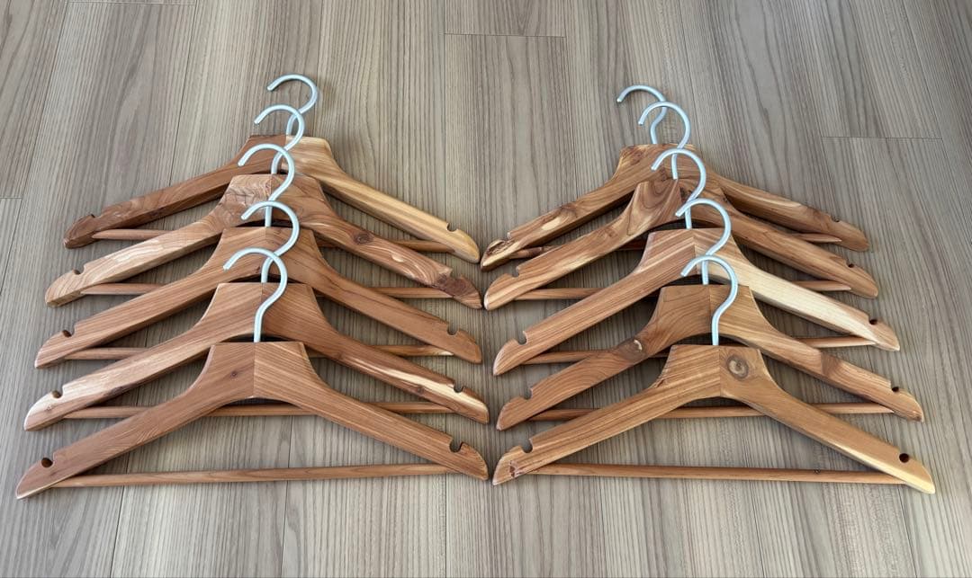 無印良品　レッドシダーハンガー　10本セット