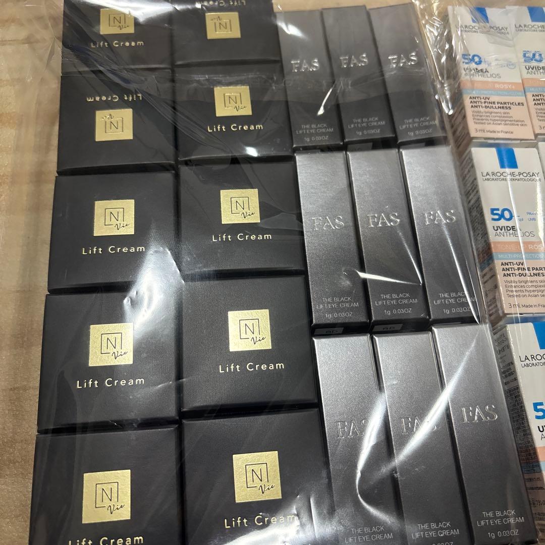 FAS ザブラックリフトアイクリーム ヒアルアップリフトクリーム ラロッシュポゼ