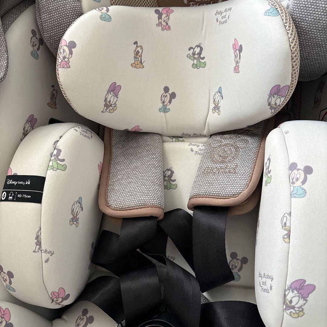 ターンレジェネクストミッキー　ISO FIX