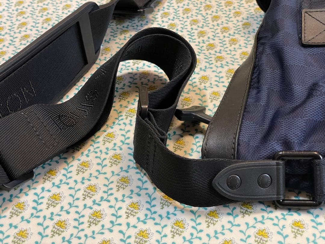 ジ*ニ様 LV ルイヴィトン　ダミエ　チャレンジカップ　ソラーノ ネイビー　N4