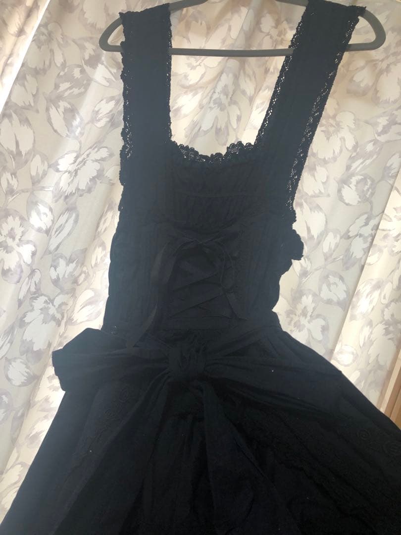 ベイビーザスターズシャインブライト　シャーリングプリンセスジャンパースカート　黒