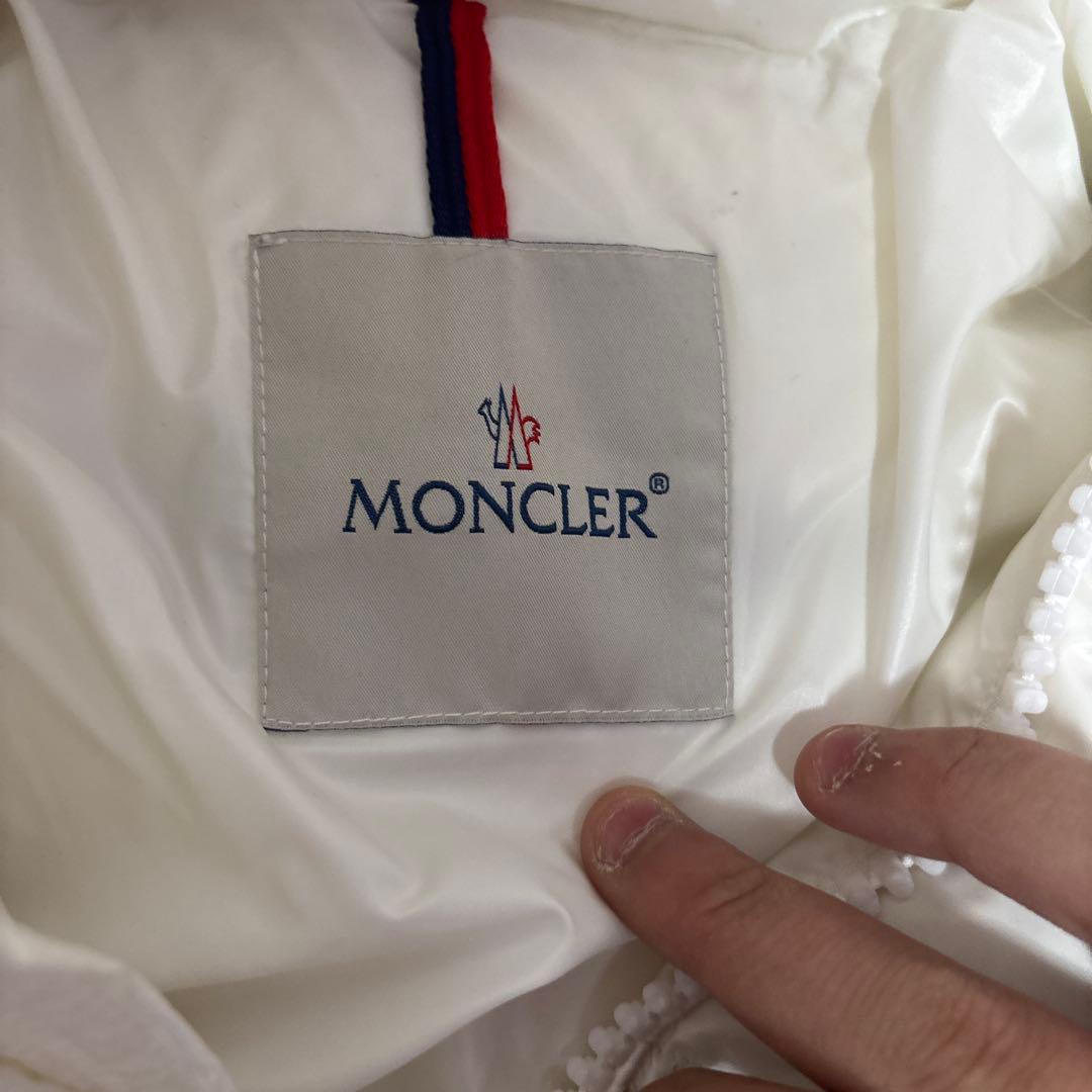 MONCLER マヤ白ダウン早い者勝ち