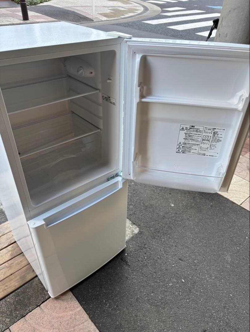 ニトリ 2ドア冷蔵庫 NTR-106 18年製　小型冷蔵庫